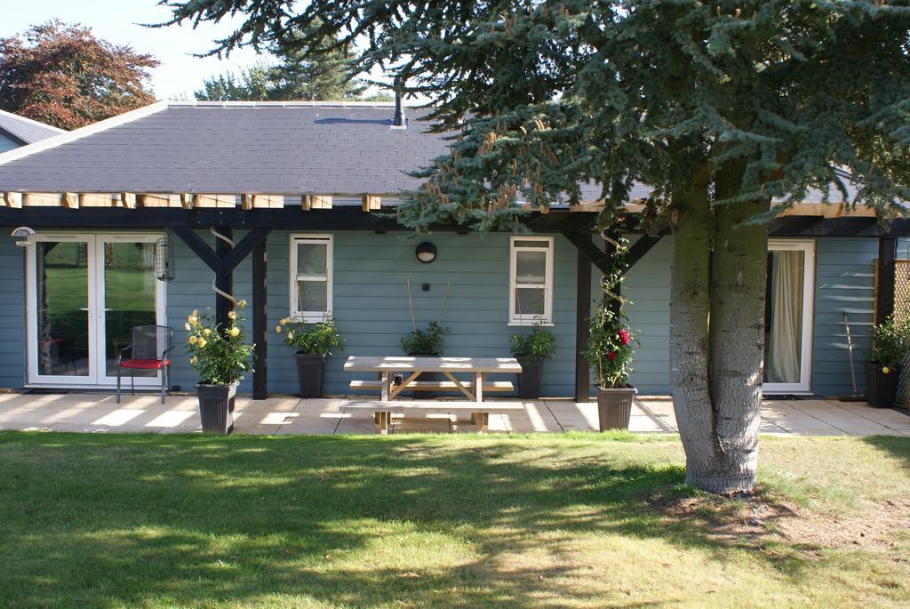 Tirah Guest House Aldeburgh Exterior photo